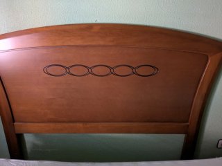 Cabecero de cama de  madera