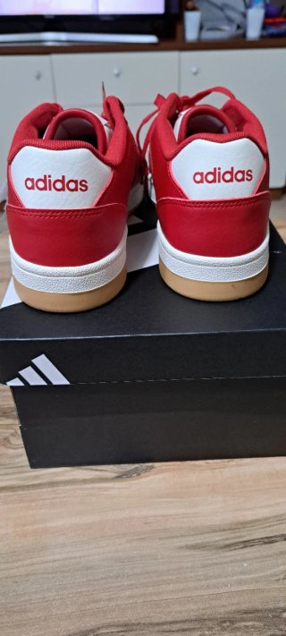 Scarpe Adidas Rosse e Bianche