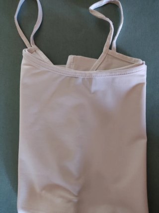Camiseta tirantes básica Zara blanca