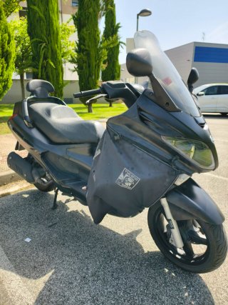 Piaggio X EVO 125 Scooter Negra