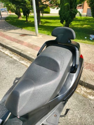 Piaggio X EVO 125 Scooter Negra