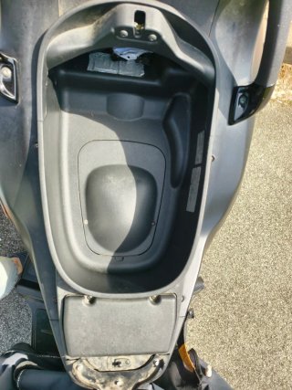 Piaggio X EVO 125 Scooter Negra