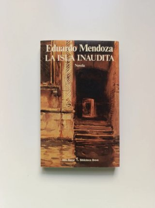 Eduardo Mendoza.