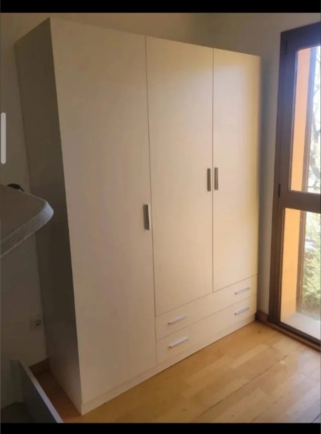 Armadi in legno