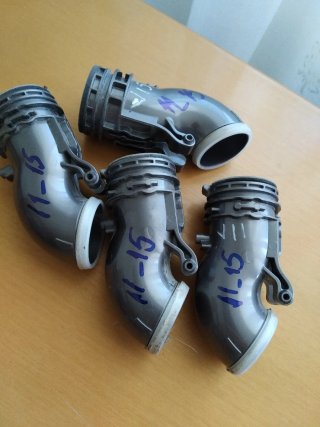 Connettori e gomiti Dyson V10 V8 V7 V12 V15 V6