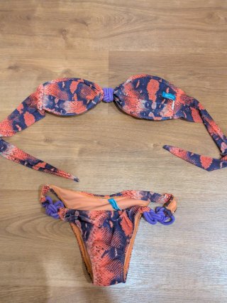 Bikini estampado serpiente