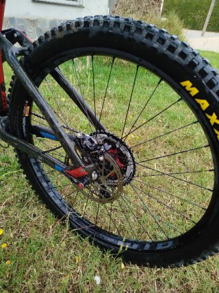 ¡ATENCIÓN! Vendo bicicleta FELT enduro MUY TOP