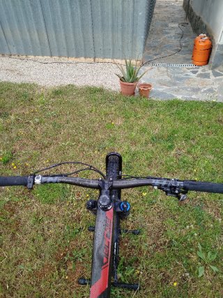 ¡ATENCIÓN! Vendo bicicleta FELT enduro MUY TOP