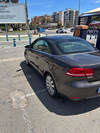 Volkswagen Eos 2011