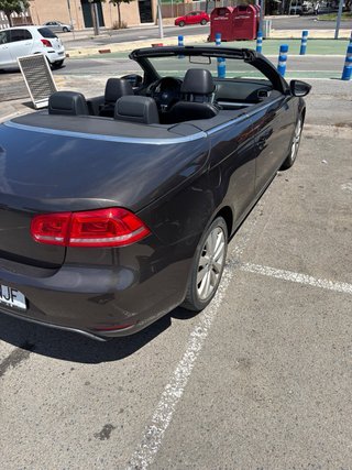 Volkswagen Eos 2011