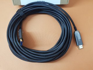 Cable HDMI Amazon Basics Fibra Óptica 4K