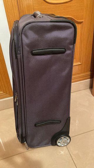 Maleta American Tourister gris