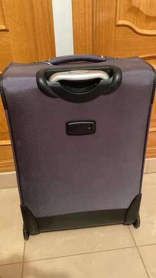 Maleta American Tourister gris