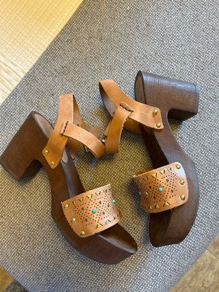 Sandalias ZENDRA Piel Madera Turquesa