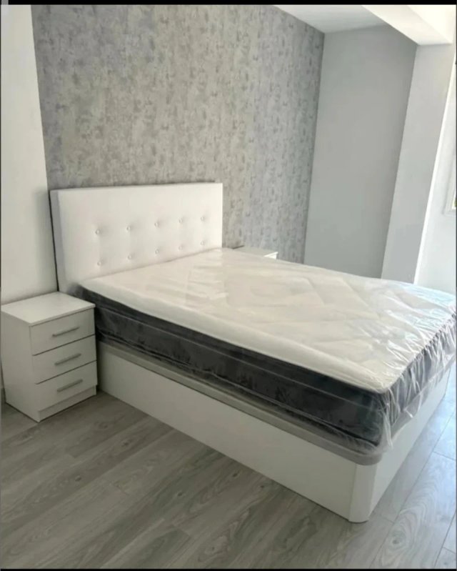 Letto a soppalco bianco