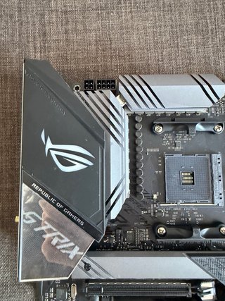 ASUS ROG Strix X570-E Gaming Placa Base