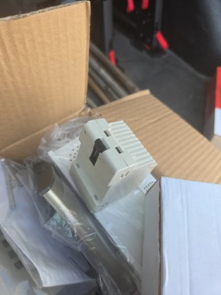 2 Telefonillos Auta Compact