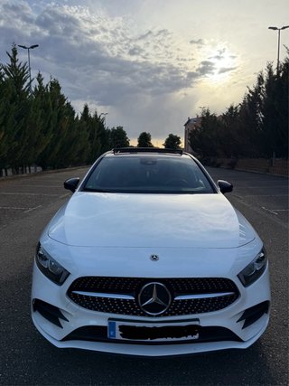 Mercedes-Benz Clase A 200d AMG Line 150cv