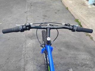Se vende Bicicleta Montaña MTB 26” Azul