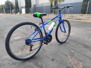 Se vende Bicicleta Montaña MTB 26” Azul