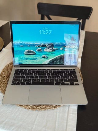 MacBook Air M1 16GB RAM (90 ciclos)