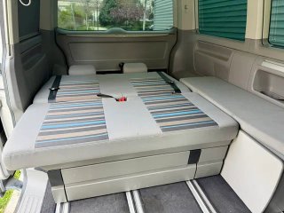 Volkswagen California Beach 2012