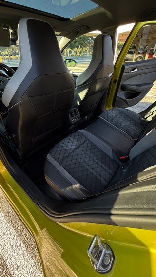 Volkswagen Golf 2021