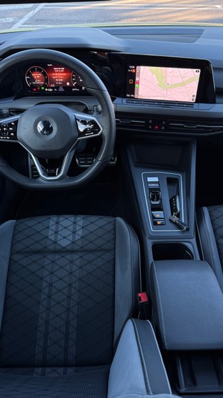 Volkswagen Golf 2021