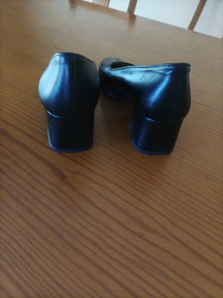 Zapatos de salón El Corte Inglés negros