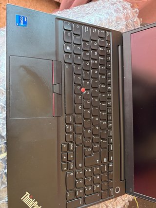 Lenovo L15 portátil