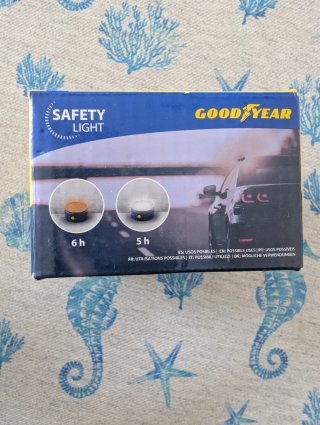 Baliza Goodyear Homologada V16 Nueva