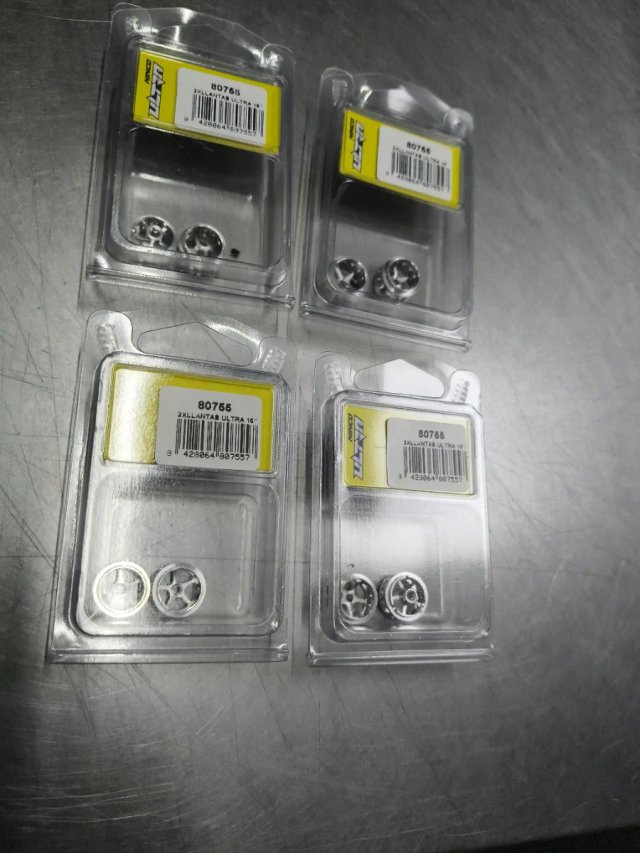 LOTE 4 BLISTER Llantas  Prorace Ultra 15 (80755)