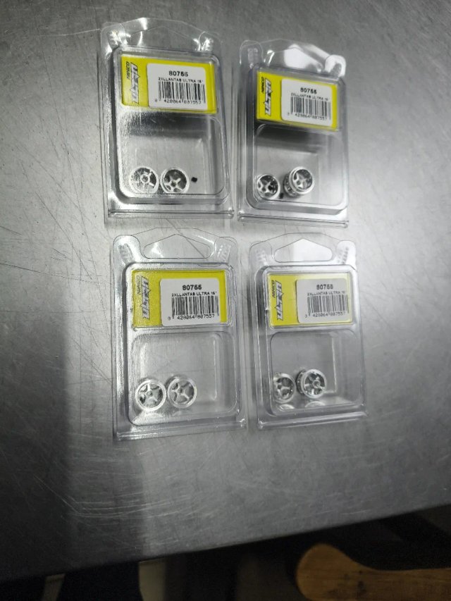 LOTE 4 BLISTER Llantas  Prorace Ultra 15 (80755)