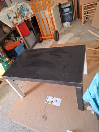 Mesa Ikea Negra y Blanca 70/55