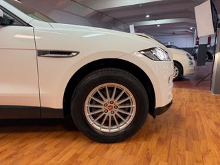 JAGUAR F-PACE 20d PURE AWD 180 CV