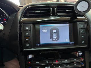 JAGUAR F-PACE 20d PURE AWD 180 CV