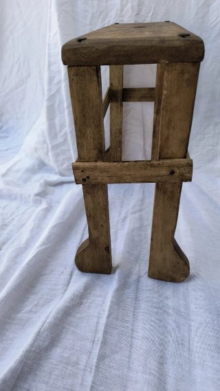 Banqueta de madera rústica
