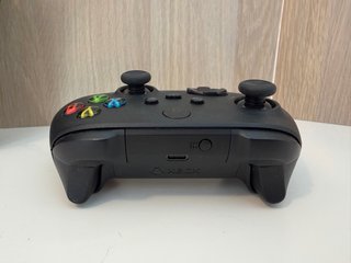 Mando Xbox Series X/S + Batería