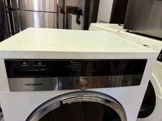 lavadora con secadora Grundig 8.5kg
