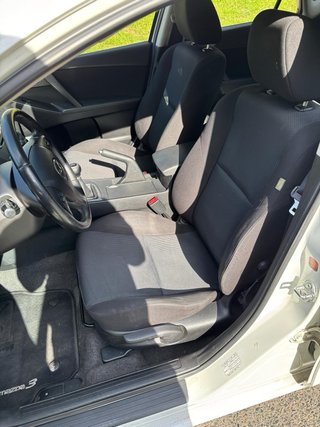Mazda 3 2011