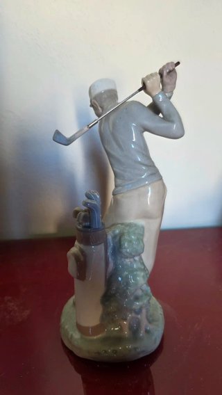 Figura Lladró jugador golf porcelana