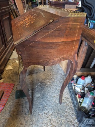 Escritorio francés palo santo incrustaciones