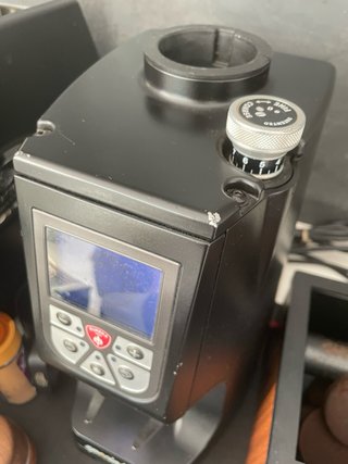 La Marzocco + Molinillo Speciality 75