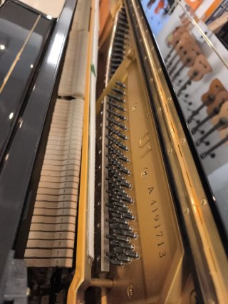 Piano Yamaha U1 A Num de serie 4191713
