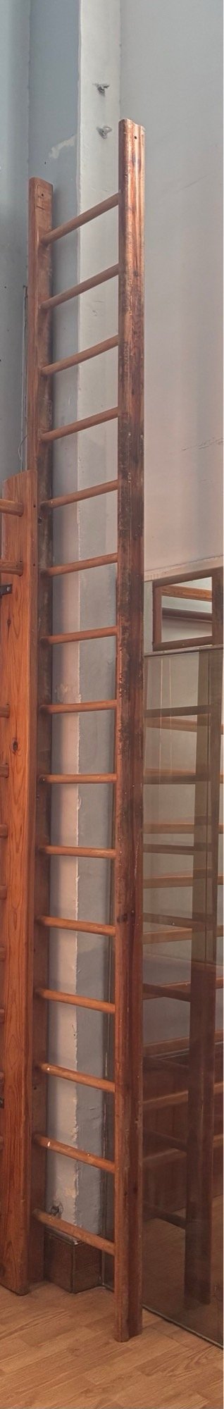 Escalera de entrenamiento madera