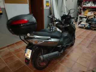Kymco Xciting 500 Maxi Scooter MOTOR AVERIADO