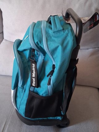 Mochila Real Madrid con ruedas oficial