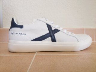 Zapatillas Munich Talla 41 Blancas y Azul Marino