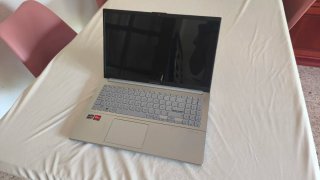 ASUS Vivobook Go E1504FA