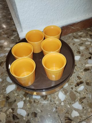 Juego de vajilla camping picnic años 70